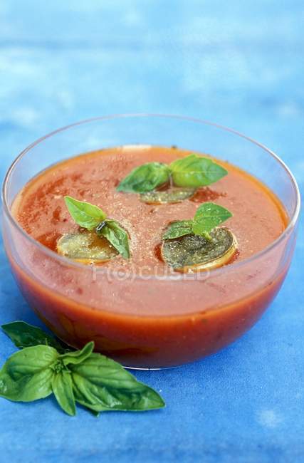 Gazpacho with boiled snails — Stock Photo