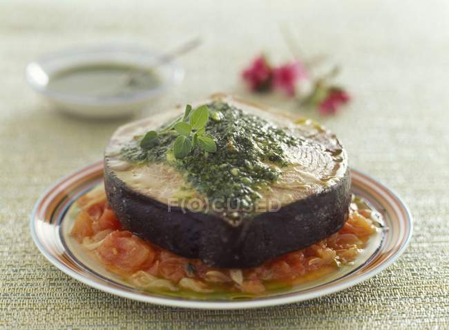 Roasted white tuna with pistou — Stock Photo