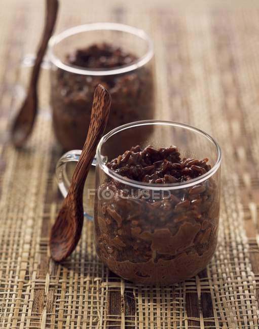 Шоколадный рисовый пудинг — стоковое фото