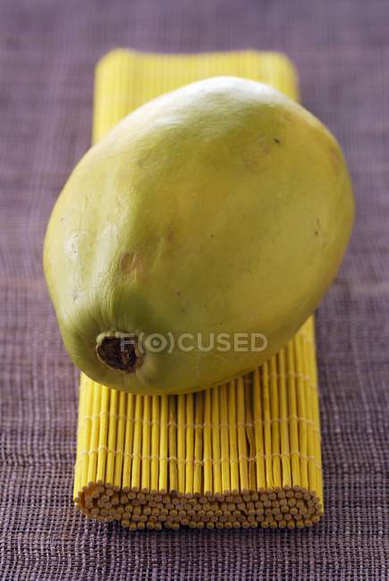 Fresh ripe Papaya — Stock Photo
