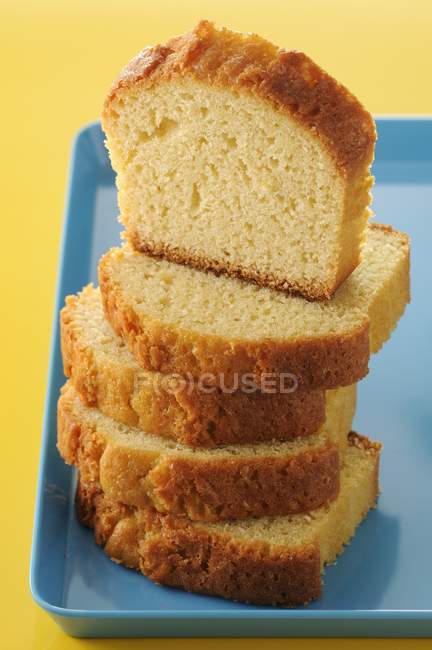 Gâteau au sucre tranché — Photo de stock