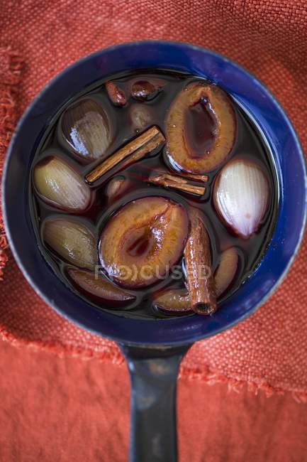 Plum sauce with onions — Stock Photo