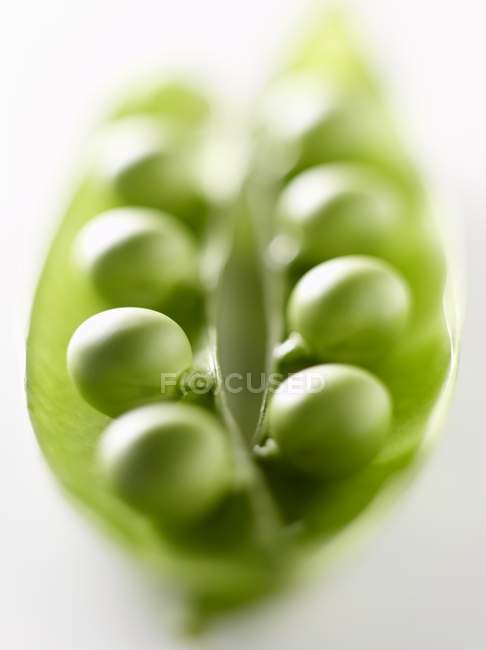 Свіжий зелений горох з гарбузом — стокове фото
