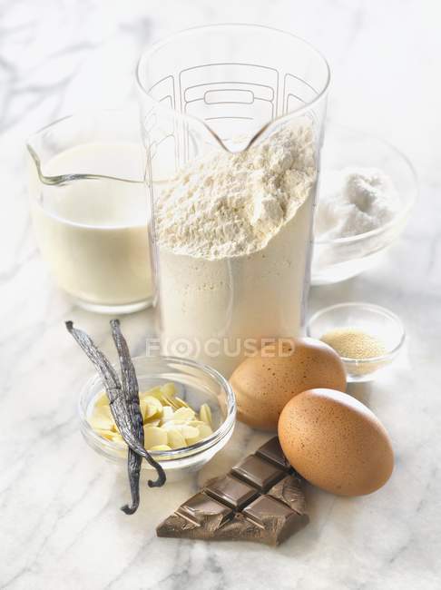 Composizione con ingredienti per pasticcini — Foto stock