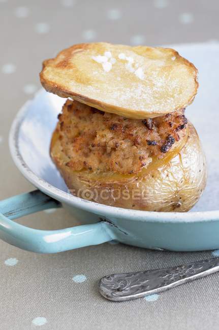 Patata ripiena al forno — Foto stock