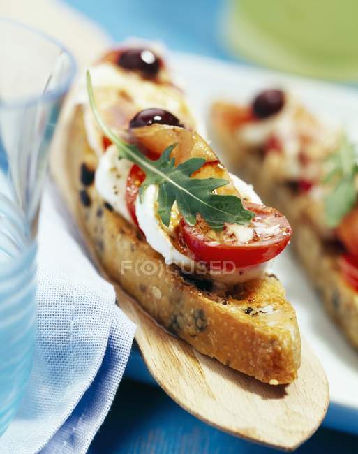 Crostini open sandwiches — Stock Photo