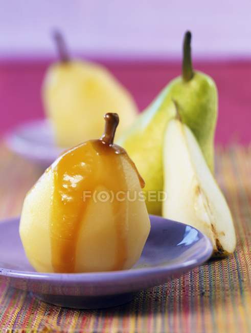 Pears in salted butter — Stock Photo