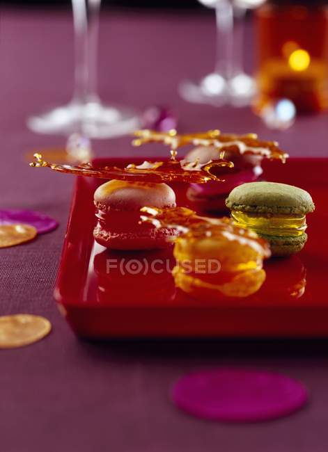 Different flavored macaroons — Stock Photo