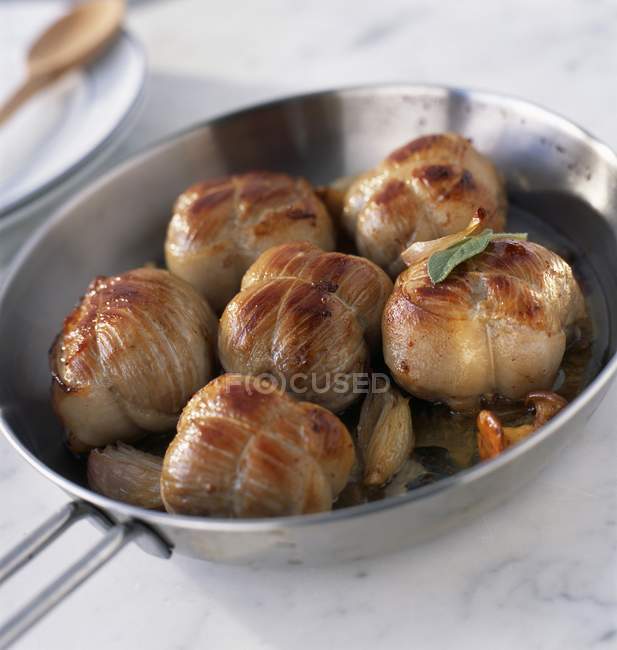 Cooked paupiettes in pan — Stock Photo