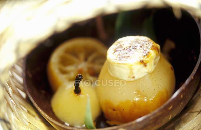 Poached pears gratinated — Stock Photo