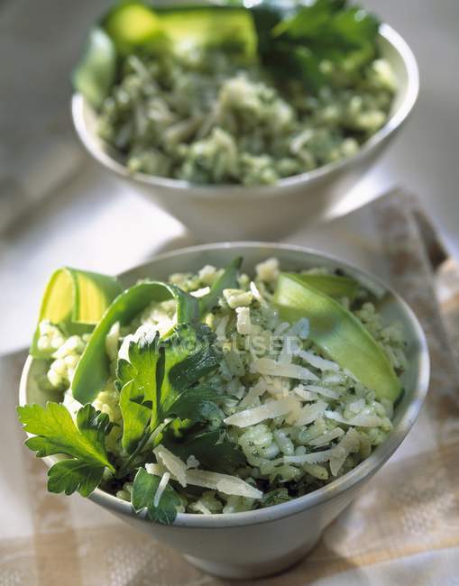 Risotto verde con zucchine — Foto stock