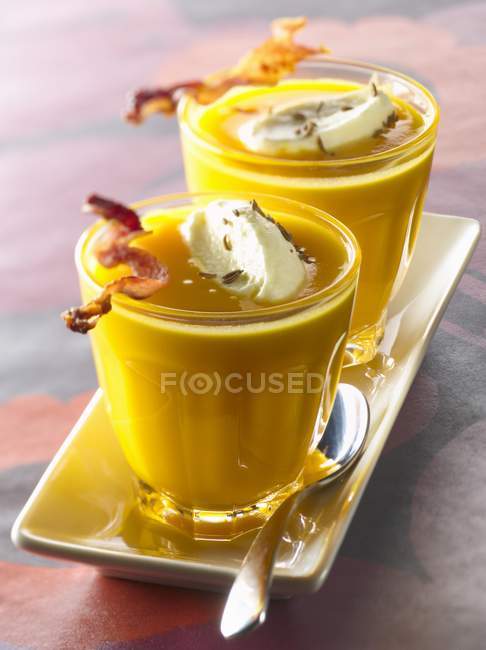 Cream of pumpkin soup — Stock Photo