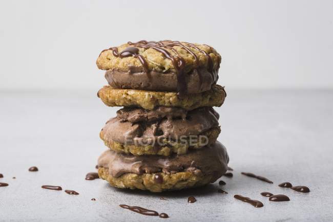 Oat cookie sandwich — Stock Photo