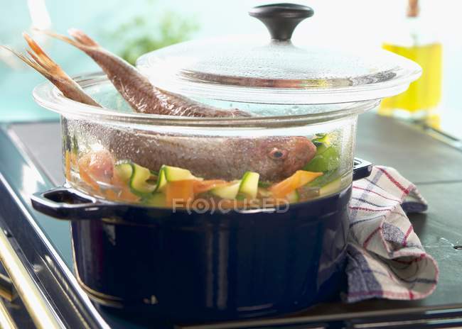 Steam-cooked mullet — Stock Photo