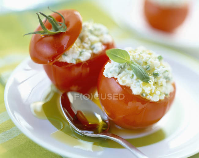 Tomates recheados com Feta — Fotografia de Stock