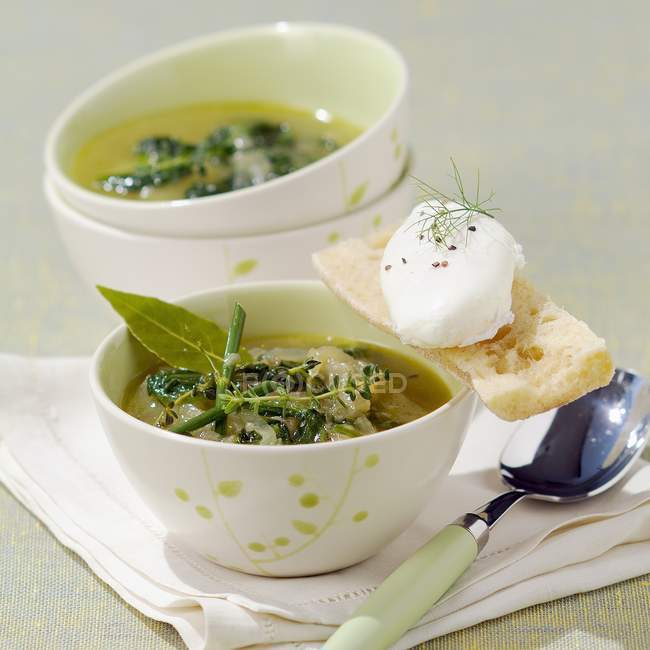 Spinach Bouillabaisse in pots — Stock Photo