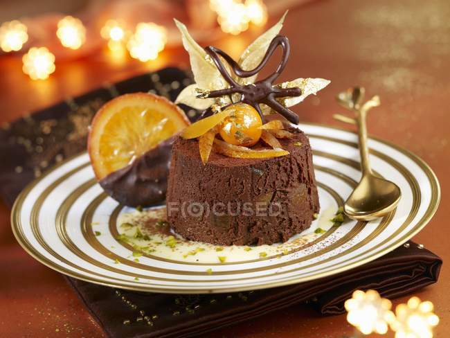 Vista close-up de laranja e chocolate Marquise — Fotografia de Stock
