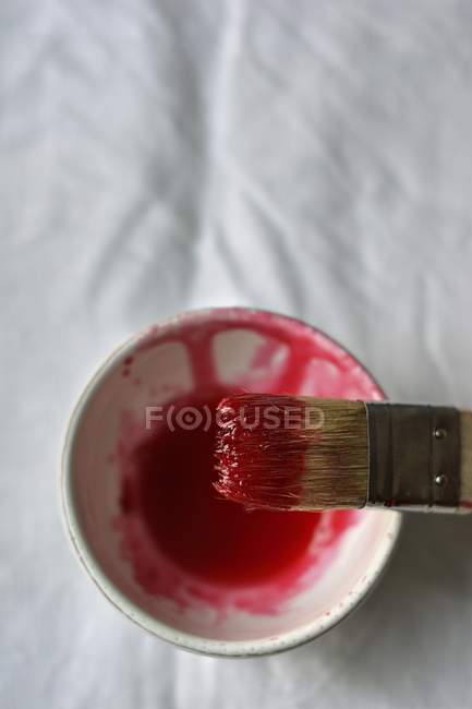 Rhubarbe cordiale dans un petit bol — Photo de stock
