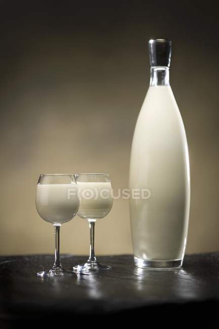 Bottled white russion cocktail — Stock Photo