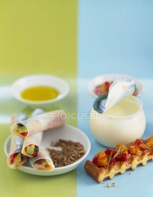 Sweet and savoury tea time snack — Stock Photo