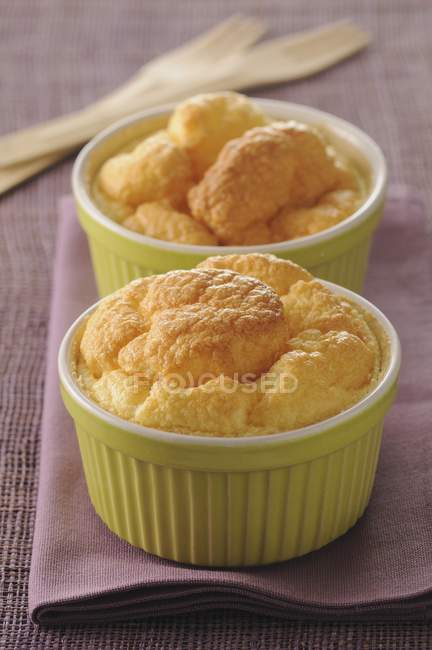 Cheese souffl in bowls — Stock Photo