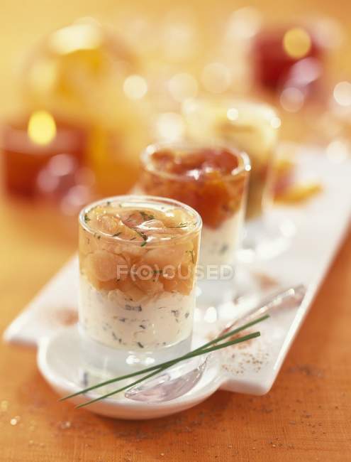 Saumon fumé et fromage — Photo de stock