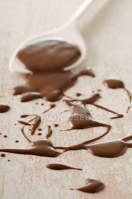 Melted chocolate drippings — Stock Photo