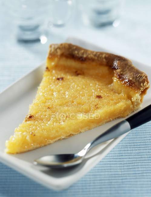 Pièce de tarte au citron — Photo de stock