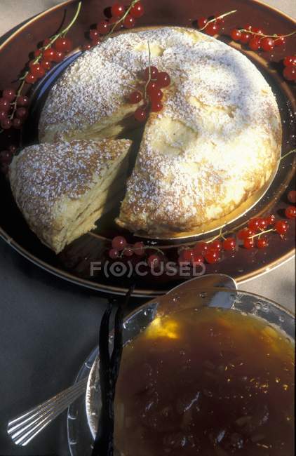 Pancake cake with apple sauce — Stock Photo