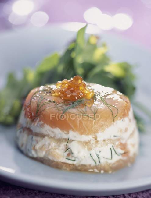 Salmone affumicato e terrina di Fromage frais — Foto stock