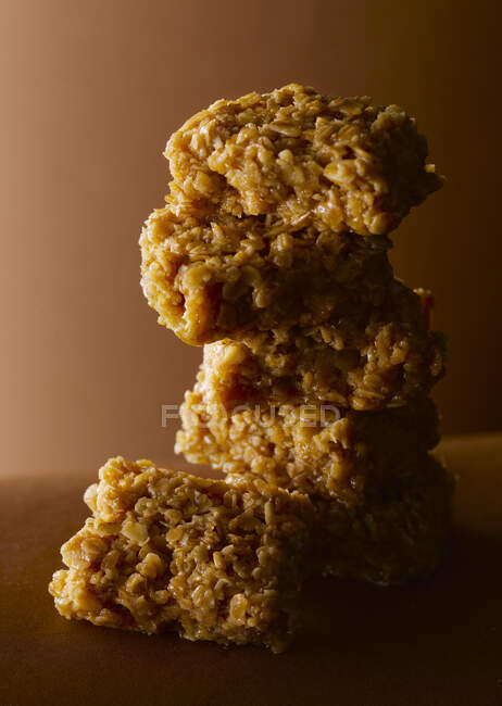 Flapjacks in small stack, close up shot — Stock Photo
