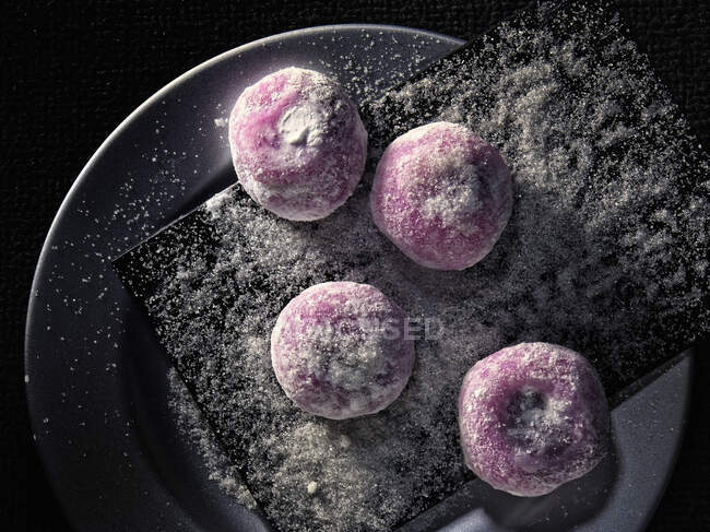 Donuts with pink icing — Stock Photo