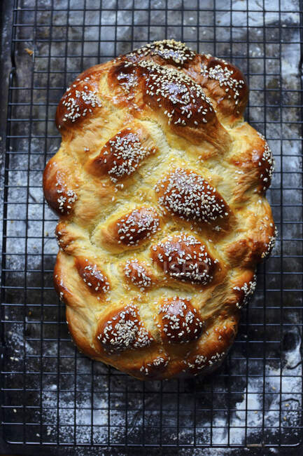 Challah fresh bread with sesame seeds — Stock Photo