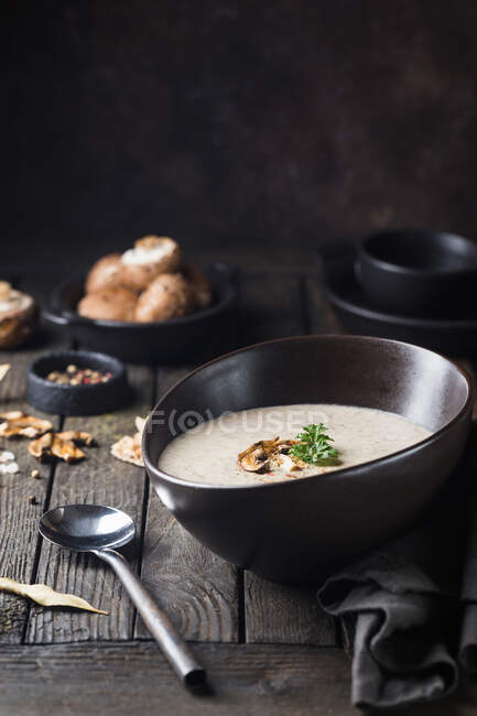 Creamy mushroom soup in a bowl — Stock Photo