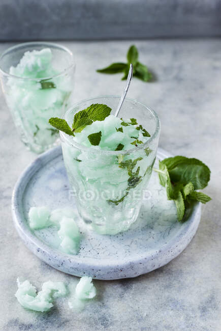 Mint granita in glasses — Stock Photo