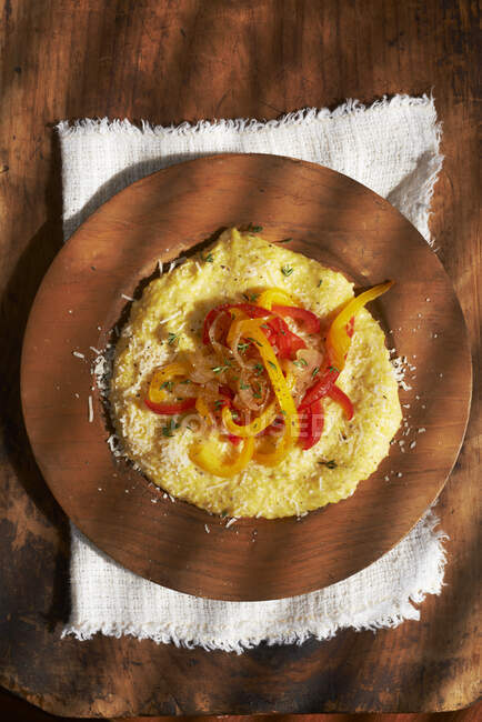 Polenta with bell pepper — Stock Photo