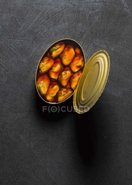 Preserved mussels tin, open — Stock Photo