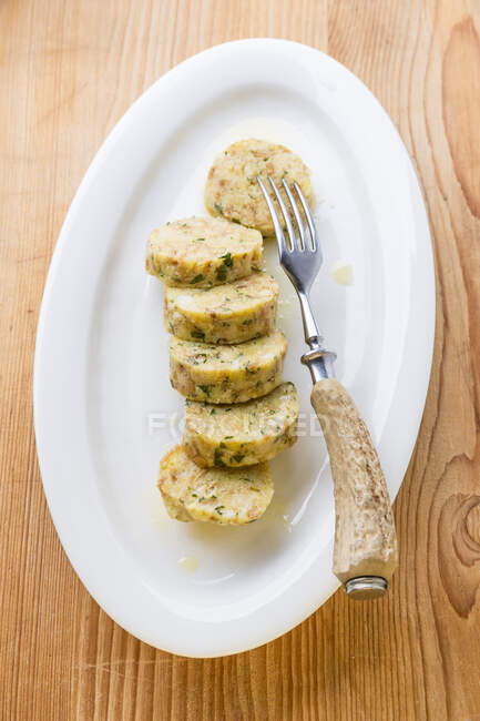 A sliced napkin dumpling — Stock Photo