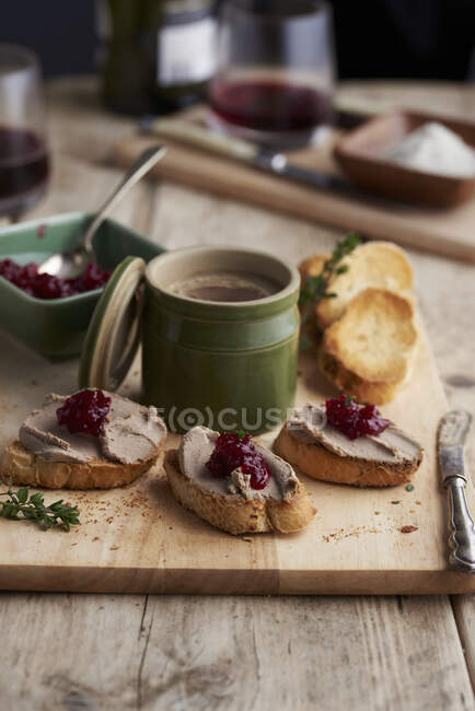 Chicken liver pate, close-up shot — Stock Photo