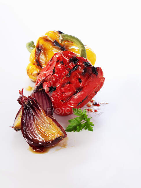 Chargrilled Pepper and Onion — Stock Photo