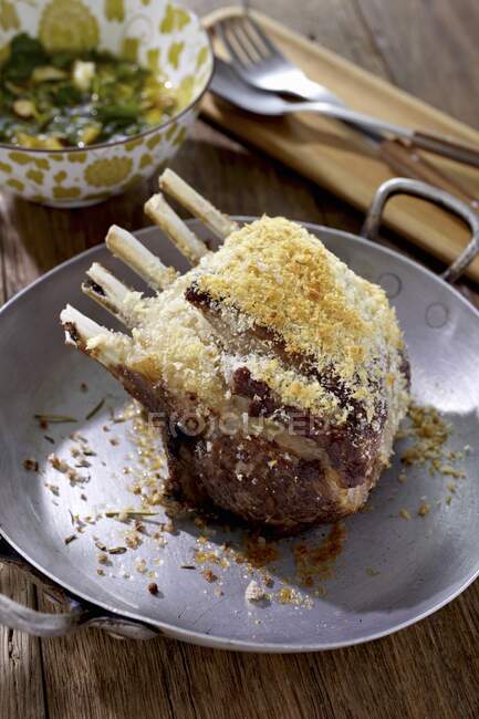 Rack of lamb with a cheese crust — Stock Photo