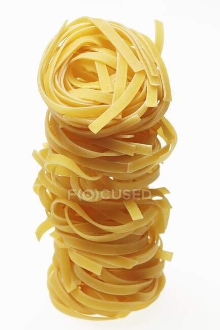 A tower of mie noodles — Stock Photo