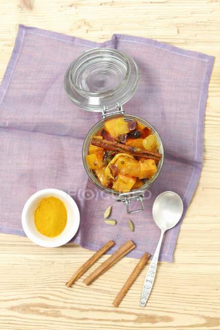 Pumpkin chutney with apricot jam, turmeric and red onion — Stock Photo