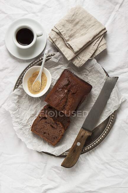 Kuchen aus Joghurt, Kakao und Gewürzen — Stockfoto