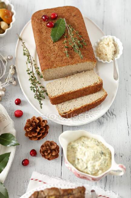 Meat patties and a herb and caper mayonnaise for Christmas — Stock Photo