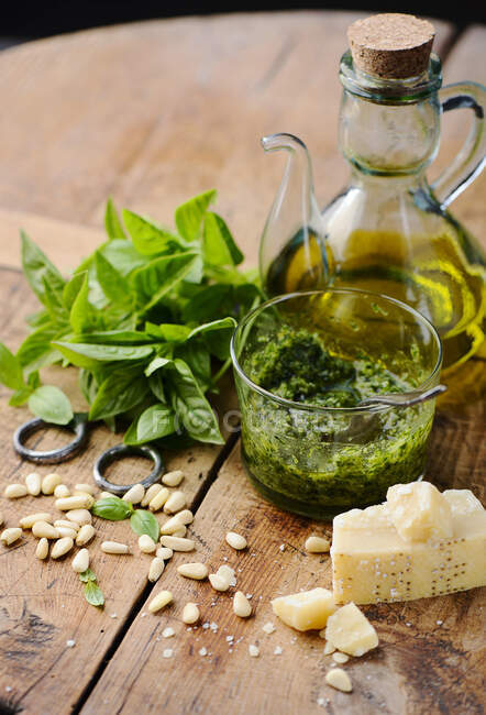 Ingredients for pesto genovese — Stock Photo