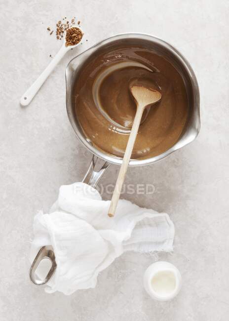Kaffeepudding im Topf — Stockfoto