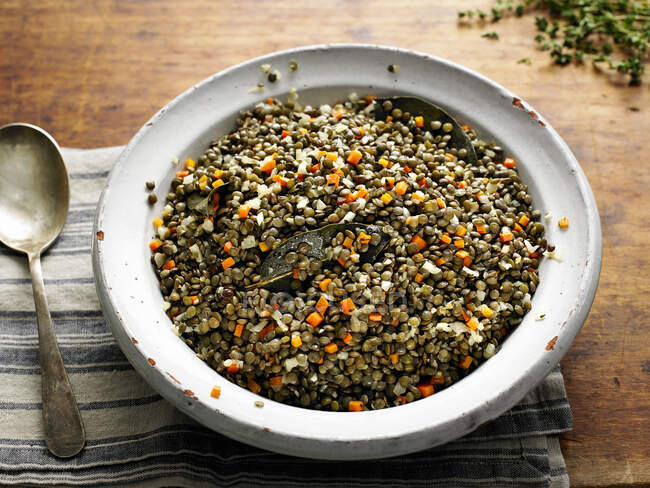 French Lentils With Garlic and Thyme — Stock Photo
