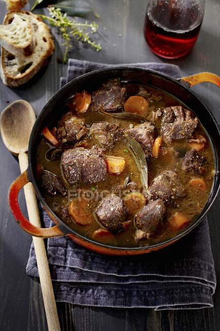 Game stew with carrots — Stock Photo