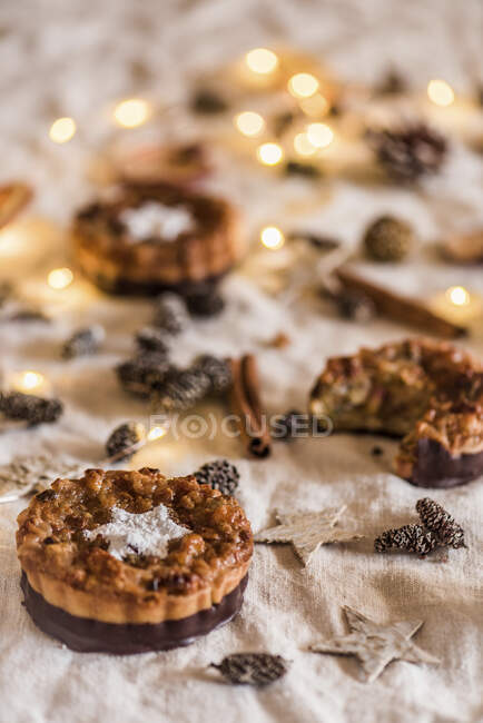 Christmas florentine cakes with chocolate glaze — Stock Photo